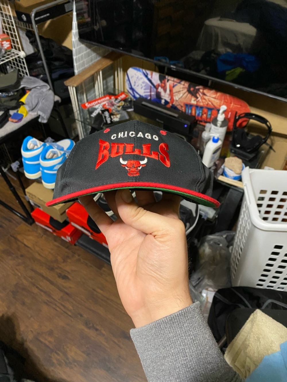 Vintage 90s Chicago Bulls black SnapBack hat